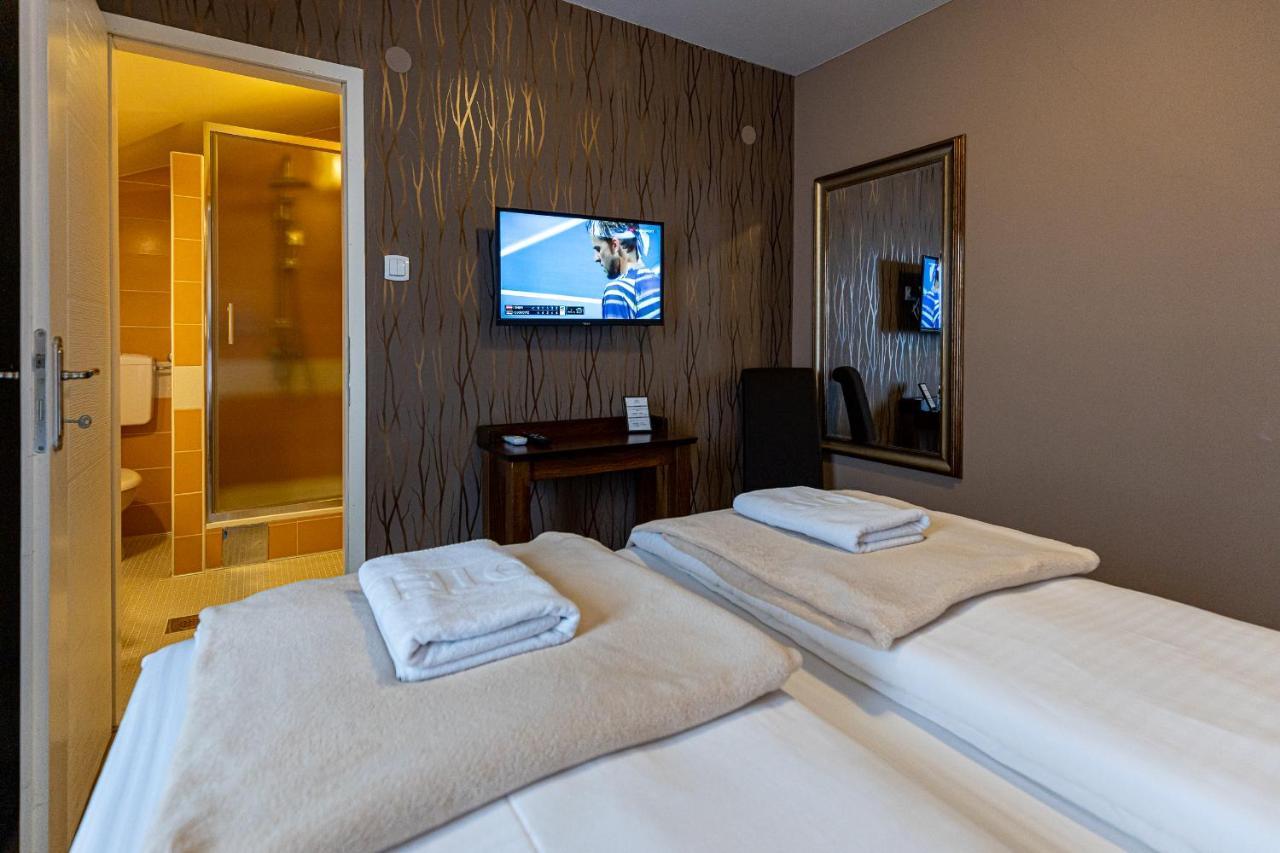 So&Sol Boutique Hotel, Tuzla Bagian luar foto